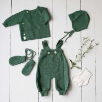 Baby Handschuhe von Selana aus Wolle in dusty green 2