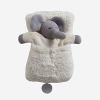 Baby Elefant Spieluhr im Schlafsack von Nanchen aus...