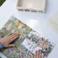 Wichtelkinder Puzzle von Hjelms aus Holz in Schiebekiste