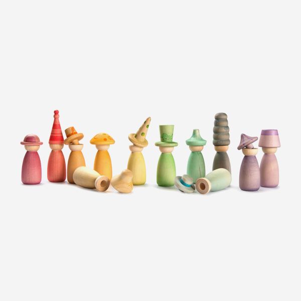 12 Fancy Nins Figuren aus Holz von Grapat