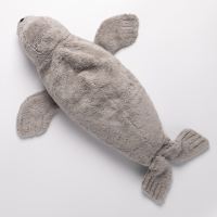 Kuscheltier Robbe mit Wärmekern von Senger aus Bio-Baumwolle in groß (vegan)