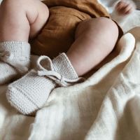 Babyschühchen BOOTIES von Hvid aus Merinowolle off-white