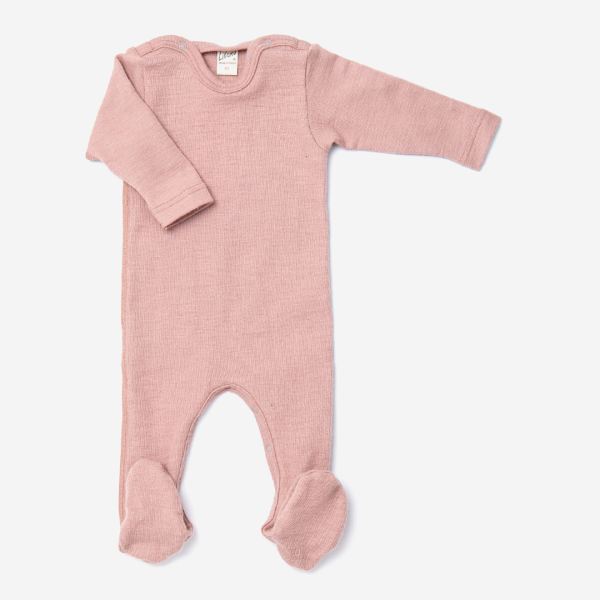 Baby Strampelanzug mit Fuß von Lilano aus Wolle/Seide in dusty rose