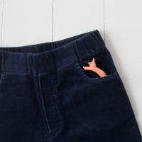 Lila Lämmchen Naturtextilien Kinder Cordhose aus Bio-Baumwolle in marineblau