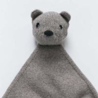 Baby Teddy Tokki von Hvid aus Merinowolle in otter