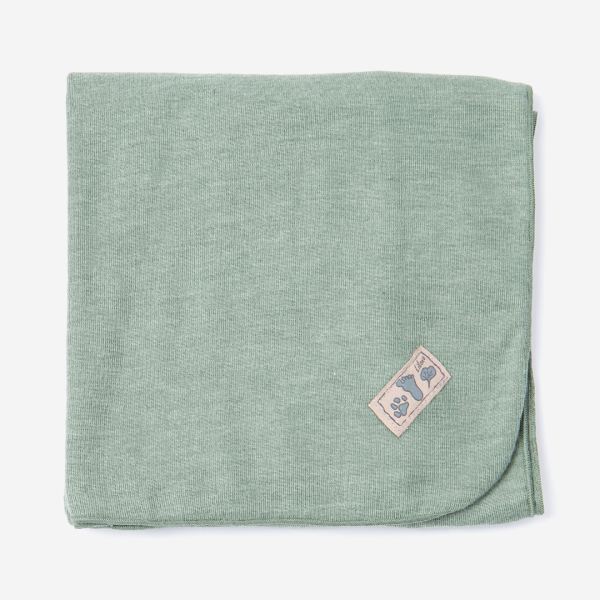 Babydecke von Lilano aus Wolle/Seide in sage green