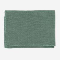 Babydecke von Selana aus Merinowolle in dusty green 2