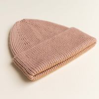 Beanie Mütze Fonzie von Hvid aus Merinowolle in rose