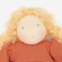Puppe LISA nach Waldorfart von Walkiddy aus Bio-Baumwolle 2